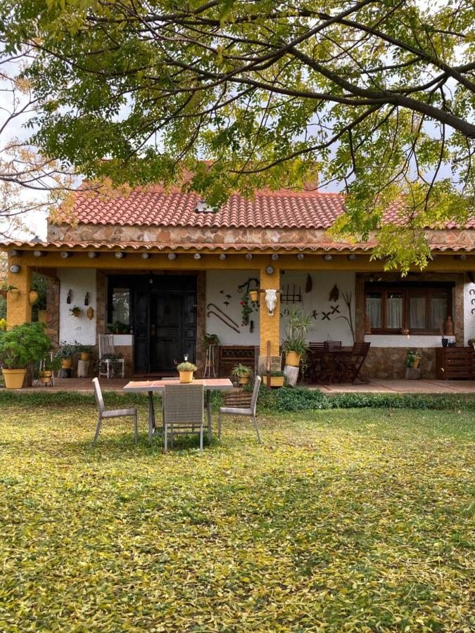מרידה Casa Rural La Coscoja מראה חיצוני תמונה